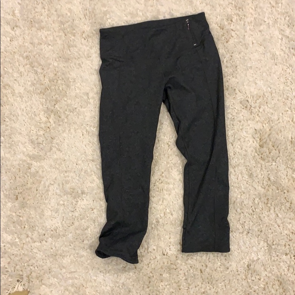 Calia Capri Leggings